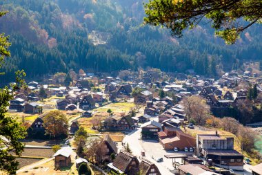 Ogimachi Köyü Shirawakago en Gassho-zukuri evler eve sahip en popüler köydür.