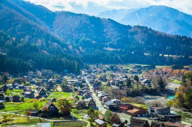Ogimachi Köyü Shirawakago en Gassho-zukuri evler eve sahip en popüler köydür.