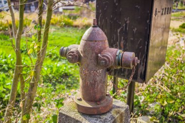 Shirakawa-go eski yangın musluğu, Japonya.