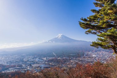 Kawaguchiko Tenjoyama Park Mt. Kachi Kachi Ropeway Panorama Mt. Fuji görünümü, Japonya.
