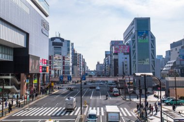 Tokyo, Japonya - 28 Kasım 2018: Kinshicho ekimae metro istasyonundan Sumida şehir manzarası