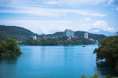 Tayvan'daki ünlü Sun Moon Gölü'nün manzara görünümü