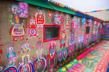 Taichung, Tayvan - 30 Nisan 2018.The Rainbow Village, Nantun District, Taichung, Tayvan'da bir sokak sanatıdır..