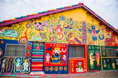 Taichung, Tayvan - 30 Nisan 2018.The Rainbow Village, Nantun District, Taichung, Tayvan'da bir sokak sanatıdır..