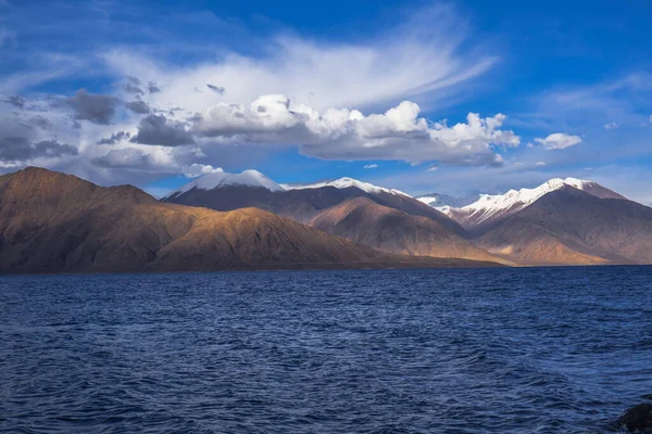 Lago Pangong Tiene 134Km Largo Extiende Desde India Hasta China — Foto de Stock