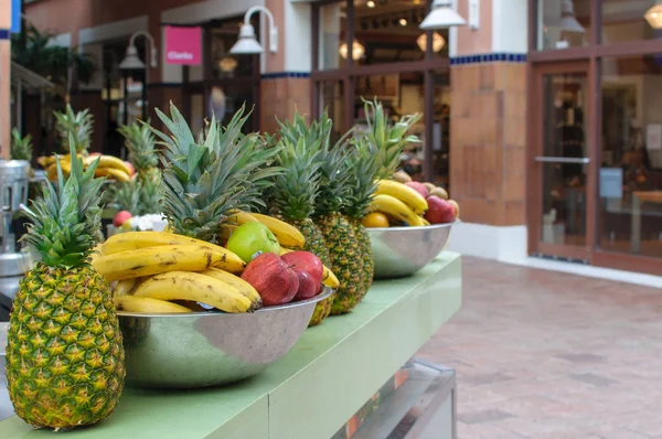 Tropikal meyveli sayaç