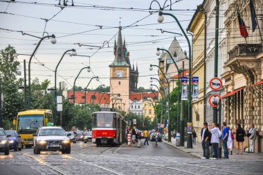 Prag, Çek - Mayıs 2009: Eski şehrin merkezinde.