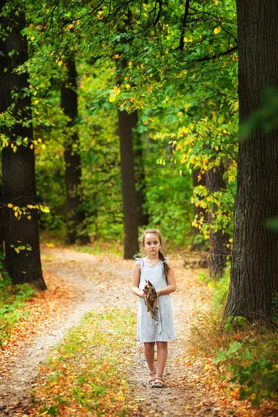 Chica Retrato Aire Libre — Foto de Stock