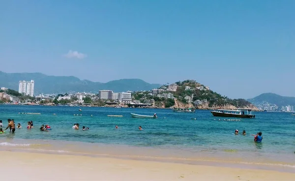 Foto Del Mar Azul Acapulco México Hermoso Soleado Con Cielo — Fotografia de Stock