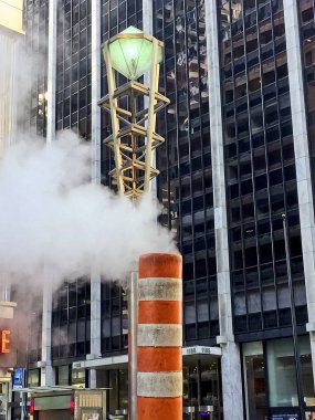 Bacalar ve Nyc kanalizasyonda çıkan duman