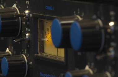 Ses cihazlarına çekim oturumu