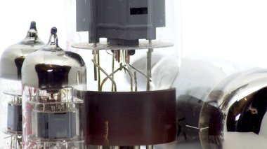 Benim gitar amplifikatör kullanılan vakum tüpleri