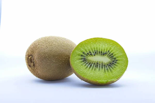 Primeros Planos Las Frutas Kiwi Cortadas Mitades — Foto de Stock