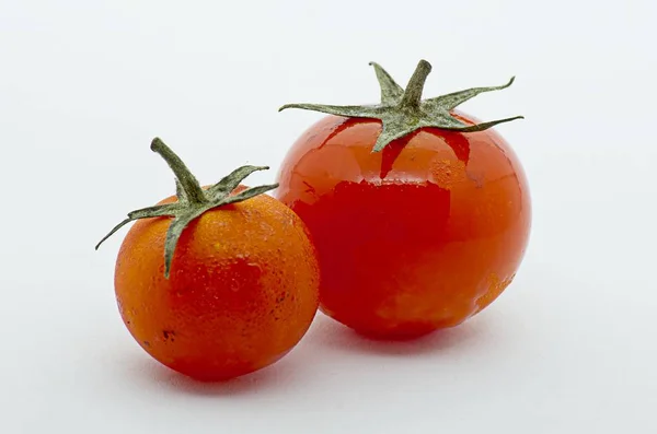 Close Ups Van Cherry Tomaten Witte Achtergrond — Stockfoto