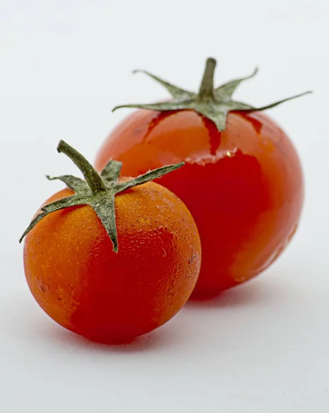 Photos Rapprochées Tomates Cerises Sur Fond Blanc — Photo