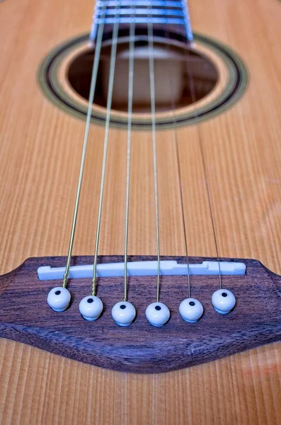 Akustikgitarre Naturholzkörper Darstellende Kunst — Stockfoto