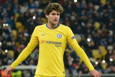 Kiev, Ukrayna - 14 Mart 2019: Marcos Alonso, Chelsea Fc Dinamo Kiev Kiev, Ukrayna Milli Güvenlik Olimpiyskyi Stadyumu'nda karşı Şampiyonlar Ligi Oyun sırasında. Chelsea 5-0 kazandı