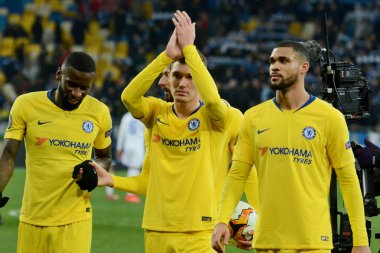 Kiev, Ukrayna - 14 Mart 2019: Chelsea oyuncu Fc Dinamo Kiev Kiev, Ukrayna Milli Güvenlik Olimpiyskyi Stadyumu'nda karşı Şampiyonlar Ligi Oyun sırasında bir gol attı sonra kutlamak. Chelsea 5-0 kazandı