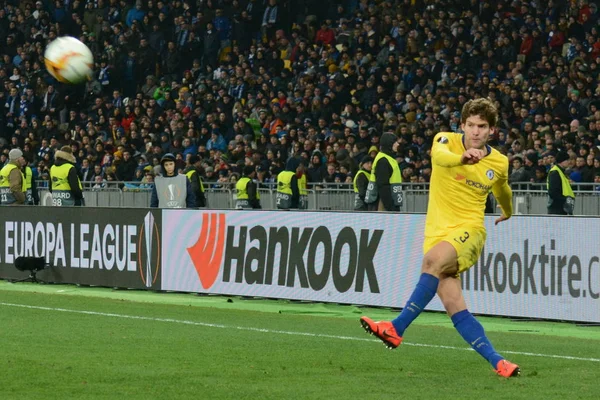 Kijów Ukraina Marca 2019 Marcos Alonso Chelsea Wykopuje Piłkę Podczas — Zdjęcie stockowe