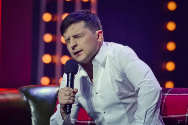 Ukrayna Cumhurbaşkanı post sırasında konser programı 