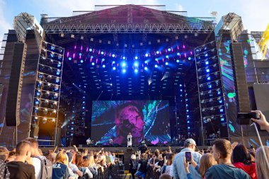 Kiev, Ukrayna - 9 Temmuz 2019: Müzik Festivali Atlas Weekend 2019 Ana Sahne