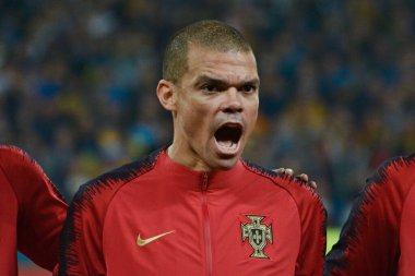 Kyiv, Ukrayna - 14 Ekim 2019: Ukrayna ile Portekiz arasındaki maçtan önce Kyiv Olimpiyat Stadyumu 'nda Portekizli Pepe