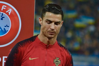 Kyiv, Ukrayna - 14 Ekim 2019: Portekizli Cristiano Ronaldo Ukrayna ve Portekiz arasında oynanan Avrupa ön eleme maçında Kyiv Olimpiyat Stadyumu 'nda