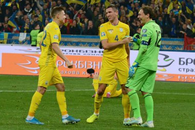 Kyiv, Ukrayna - 14 Ekim 2019: Ukraynalı oyuncular, Nsk Olimpiyskyi Stadyumu 'nda oynanan Uefa Euro 2020 ön eleme maçında Portekiz' i 2-1 yenerek finallere hak kazandılar.