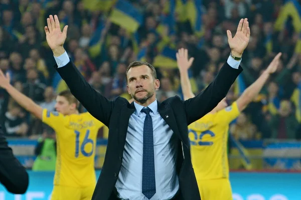 Kyiv Ukraine Outubro 2019 Treinador Ucrânia Andriy Shevchenko Celebra Eliminatórias — Fotografia de Stock