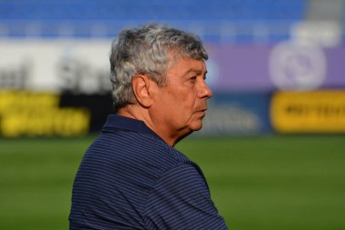 21 Ağustos 2020 tarihinde Ukrayna 'nın Kyiv kentinde oynanan Ukrayna Premier Ligi' nde FC Olimpik Donetsk ile oynanan karşılaşmada Dinamo Kyiv ve Romen uzman Mircea Lucescu 'nun teknik direktörlüğü yapıldı.