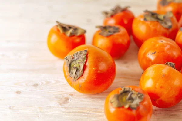 Sappige Persimmon Vruchten Liggen Tafel — Stockfoto