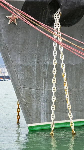 Ancora della nave a bordo della nave — Foto Stock