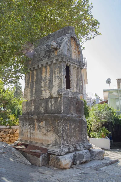 Historiska Grav Med Lion Landmärke Kaş Turkey — Stockfoto