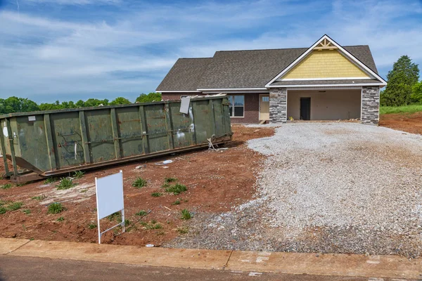 Residential Construction Site Trash Dumpster Next Driveway — Stock Photo, Image