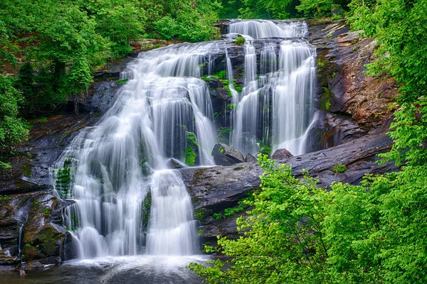 Poziome Zbliżenie Piękna Bald River Falls Stanie Tennessee — Zdjęcie stockowe