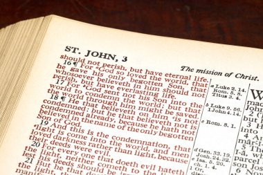 John 3:16 yakın çekim
