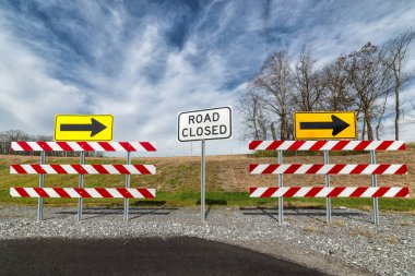 Detour ve yol kapalı Işaretler