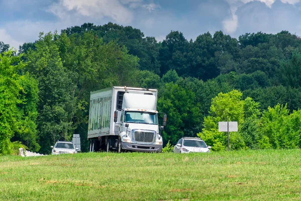 Tráfico Tennessee Día Caluroso Olas Brillantes Calor Del Pavimento Añaden —  Fotos de Stock