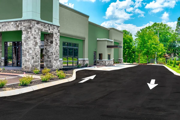 Horizontal Shot New Fast Food Restaurant Drive Thru Construction — Stock Photo, Image