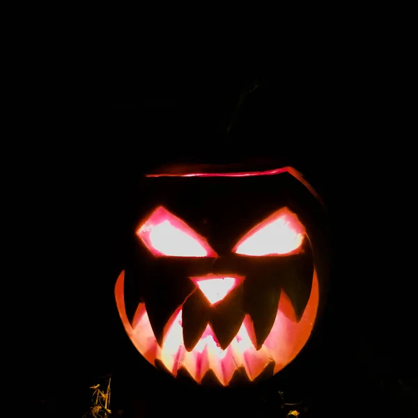 Halloween Fest Aller Heiligen Kürbis Form Eines Beängstigenden Gesichts Geschnitzt — Stockfoto