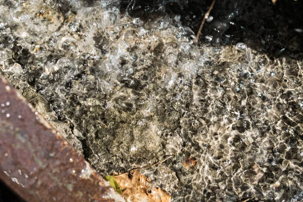 Vattendroppar Naturen Stänk Speglar Bubblor För Bakgrundsdesign — Stockfoto