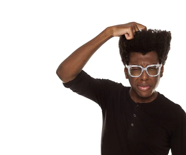 Confuso Giovane Bel Ragazzo Hipster Afro Americano Isolato Uno Sfondo — Foto Stock