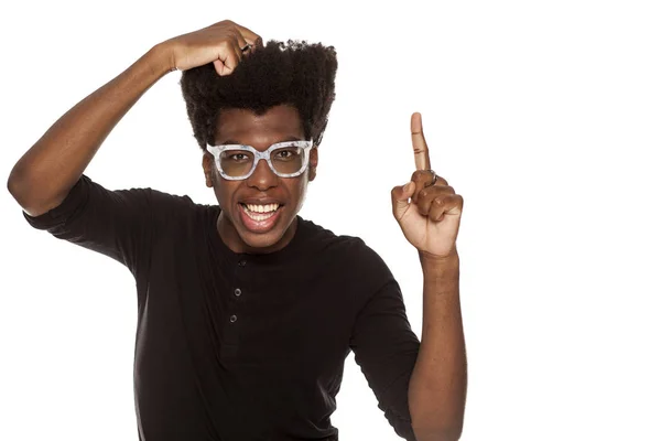 Confuso Giovane Bel Ragazzo Hipster Afro Americano Isolato Uno Sfondo — Foto Stock