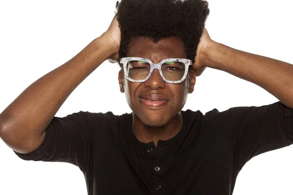 Портрет Молодий Афроамериканець Людиною Головного Болю Білому Фоні — стокове фото
