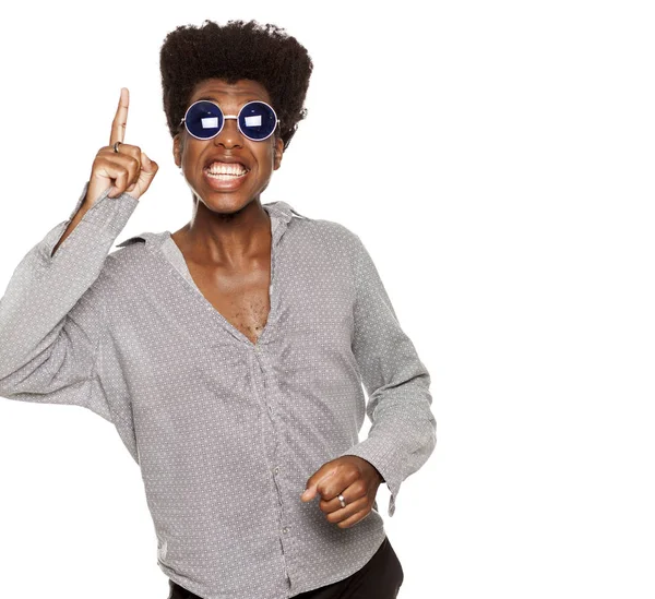 Junge Glückliche Gutaussehende Afroamerikanische Stylische Hipster Typ Der Isoliert Auf — Stockfoto