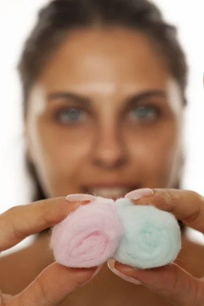 Woman Holds Two Cotton Balls Her Hands — Stock Photo, Image