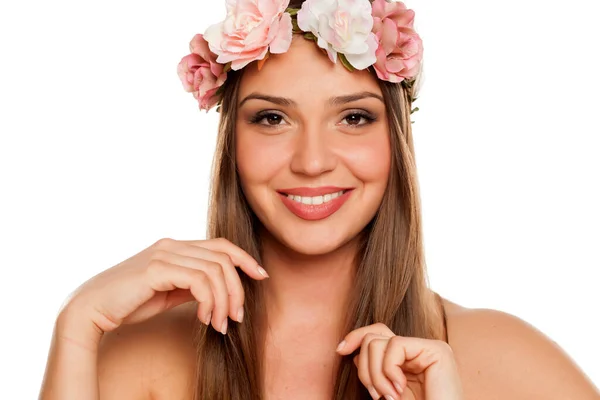 Happy Young Happy Woman Wreath Flowers Her Head White Background — Stock Photo, Image