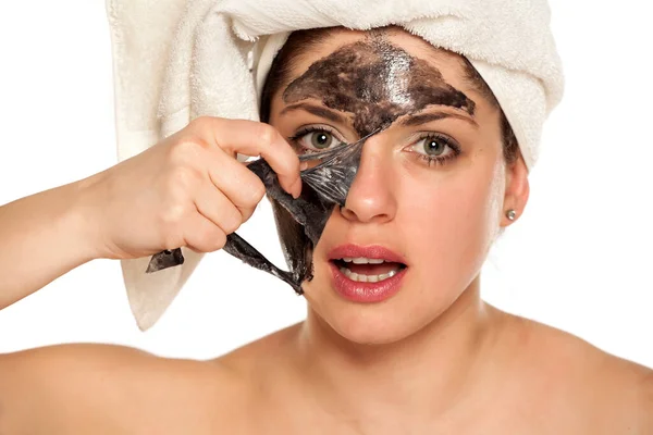 Young Woman Removed Black Mask Her Face — Stock Photo, Image