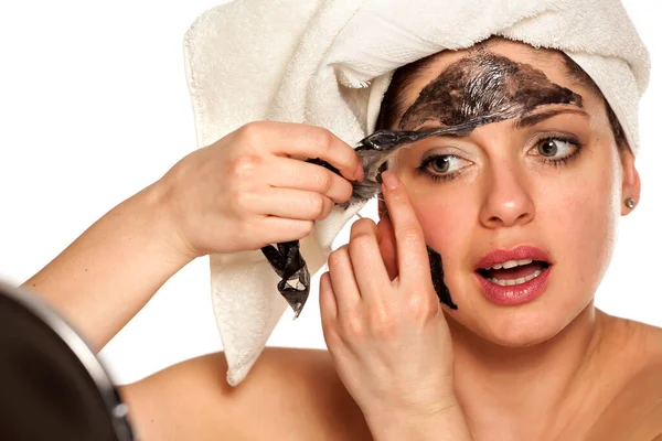 Young Woman Removed Black Mask Her Face — Stock Photo, Image