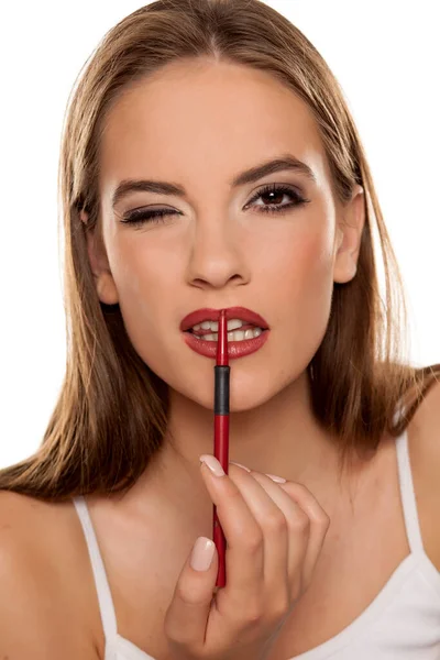 Young Beautiful Girl Shaping Her Lips Lip Pencil White Backgeound — Stock Photo, Image